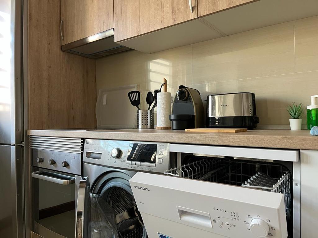 Urban, Quiet Flat For Digital & Remote Nomads